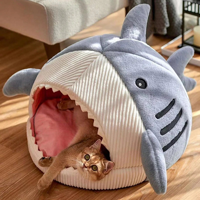 Winter Warm Cat Cartoon Shark Beds - Katokitten