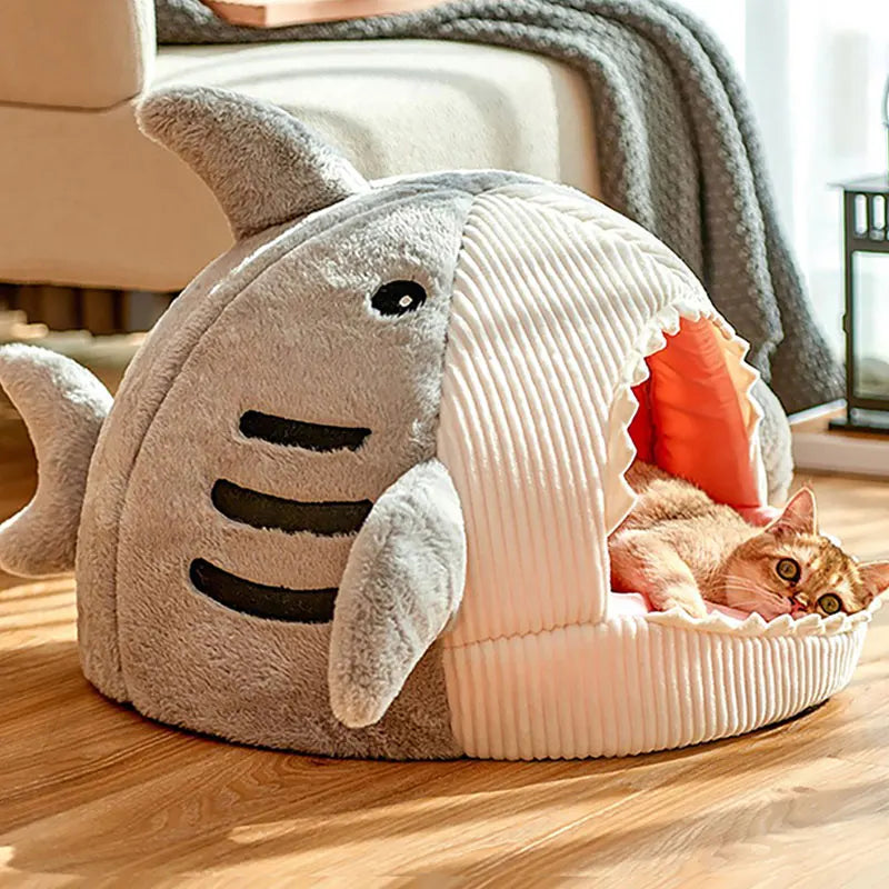 Winter Warm Cat Cartoon Shark Beds - Katokitten